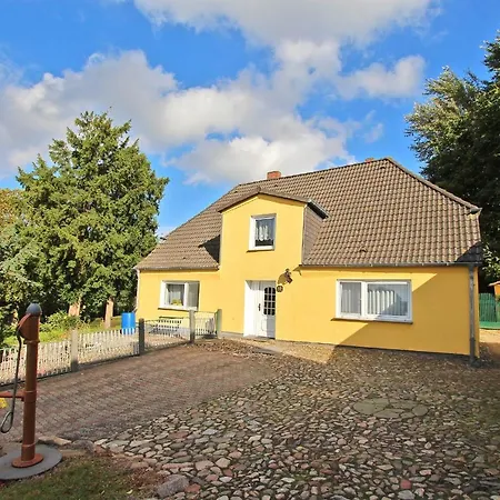 Ferienwohnung Rueg 1801 Patzig